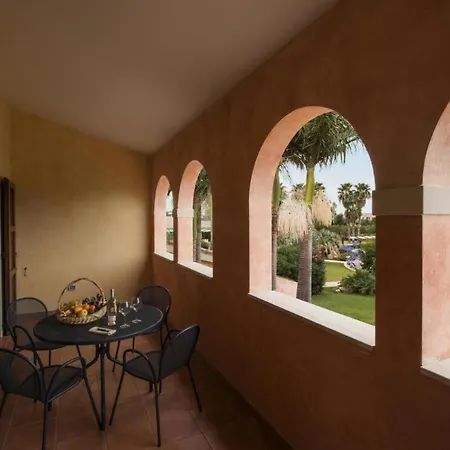 Tranquil Lantana 2 Bedroom Sleeps 7 Persons *