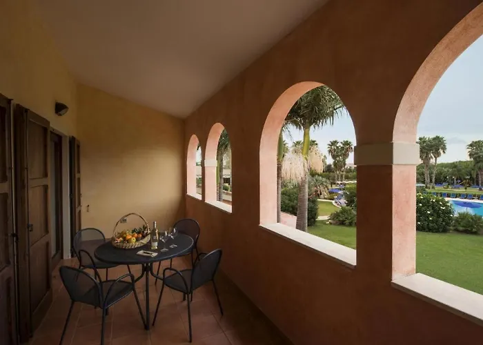 Tranquil Lantana 2 Bedroom Sleeps 7 Persons *
